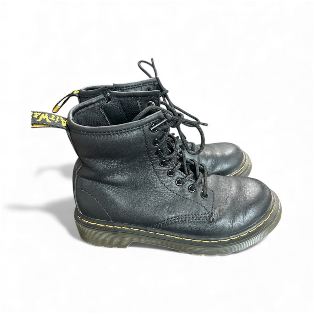 Dr. Martens Kids Black Lace-Up Boots - Picture 5 of 8